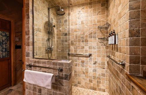 The Dunn Compound- On Mooselookmeguntic Lake! - Foto 18