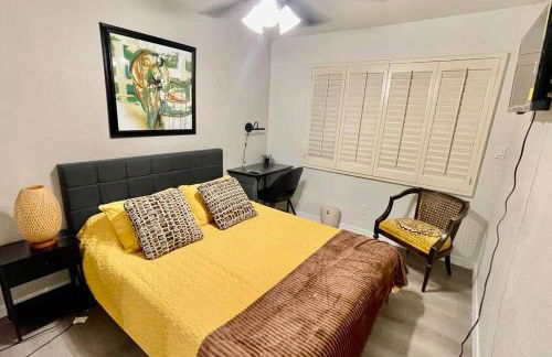 Apartment C, Restful,Cozy, close Sunland Park Mall - Foto 22