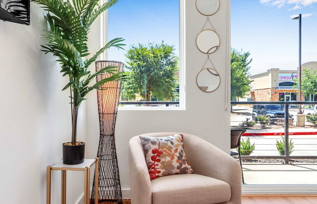 Relax in a Luxe Resort-style Condo - Foto 22