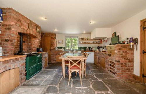 Spacious 5 bed Barn in the Heart of Worcestershire - Foto 14