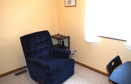 The Hilltop Retreat - Peaceful with Great Views! - Foto 31