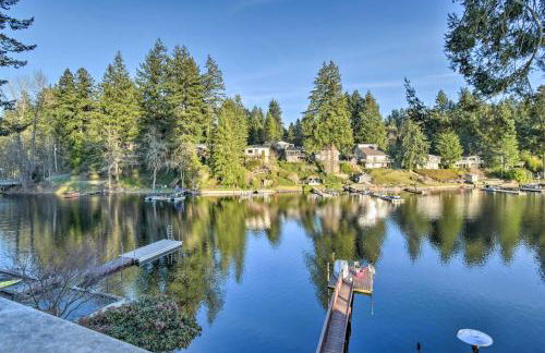 The Peacock House - Waterfront Home with Hot Tub! - Foto 7