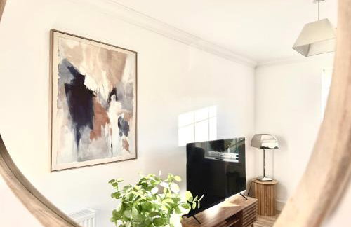 Picturesque Tornagrain Apartment 2bed Free Parking WiFi - Near Inverness Airport - Photo 37