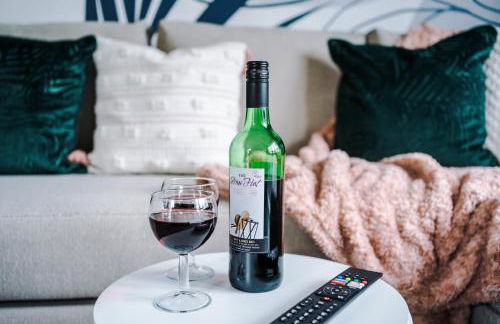 Formby Village Apartments By Greenstay Serviced Accommodation - A Luxury 2 Bed Apt - Perfect for Couples, Friends, Families & Business Travellers - FREE Parking - Dog Friendly - Fast Wi-Fi - 6 - Foto 15