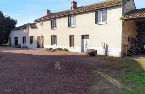 Maison de charme avec jardin aux Trois-Moutiers, 116 m², 6 pers. - Foto 12