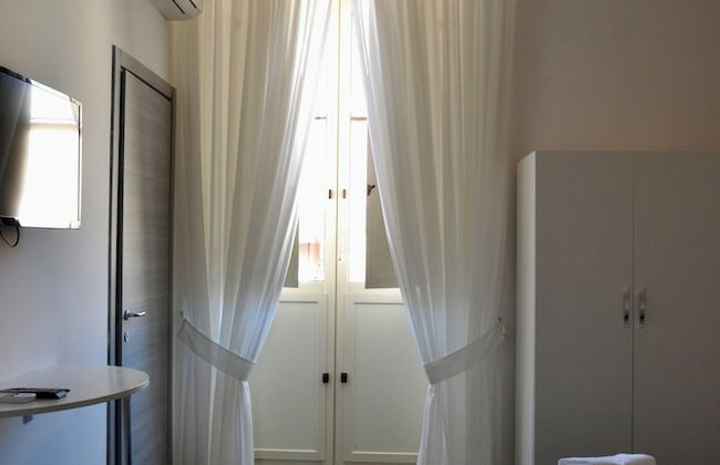Le Porte di Napoli - Rooms - Foto 16