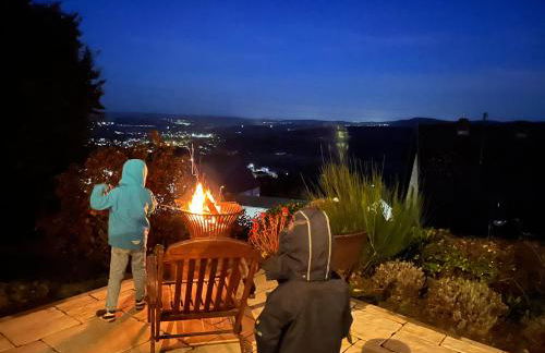 Eifel Landhaus Panoramablick unter der Burg Olbrück mit Sauna Hottub großer Terrasse und Garten Ideal für Familien - Foto 23