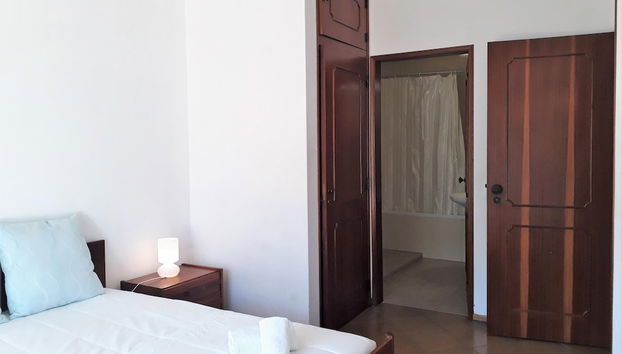 T2 Mira Praia 4- Familiar, 80mt Praia, Wifi - Foto 2, Habitación