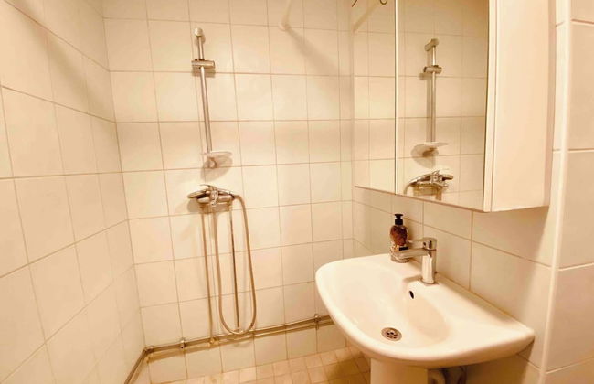 Bjurvik's Villa - Flat 2 - Business Customers Only - Photo 15