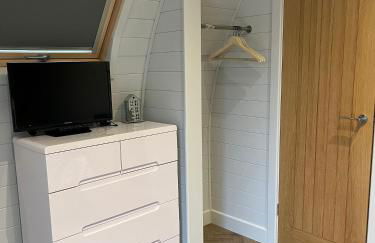 The Pod @ Cold Comfort Farm - Photo 9