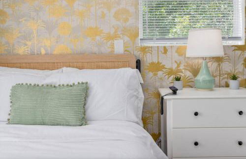 Cocoa Hideaway with Air Hockey, Darts and Beach Gear - Foto 3