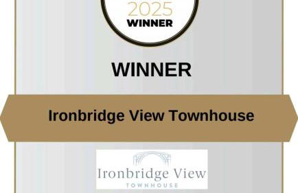 Ironbridge View Townhouse - WINNER 2026 UK MOST PICTURESQUE SELF-CATERING HOLIDAY HOME & 2026 SELF-CATERING ACCOMMODATION OF THE YEAR - Foto 61