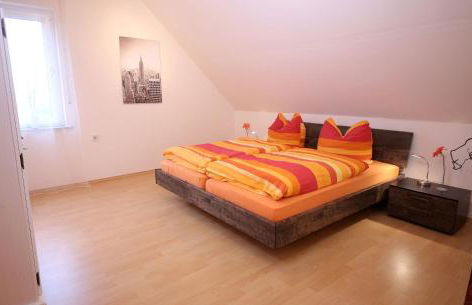 Art City-Studios Kassel 4 und 8, groß, modern, citynah, je 3 Schlafzimmer, kostenfreie Parkplätze, Süd-Balkons, ruhig, Herkulesblick - Foto 10