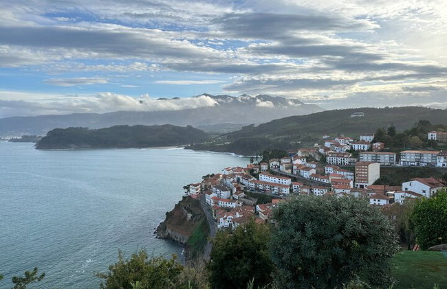 Tour von Oviedo nach Santillana del Mar, Llanes und Comillas - Foto 5