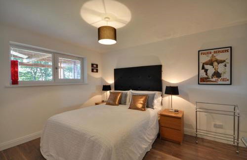 The Garden Apartment, Near Airport & City - Foto 14