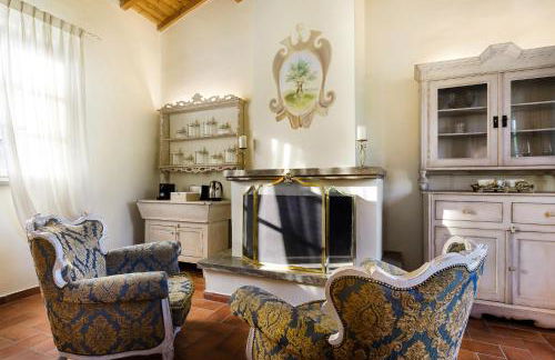 House in the heart of Tuscany with A/C and pool! - Foto 49