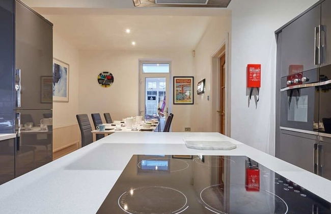 Host Stay The View Old Coastguard Cottage - Photo 13