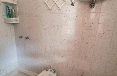 VILLA MARELUNA - near the beach , family residence pet friendly ! - Foto 12