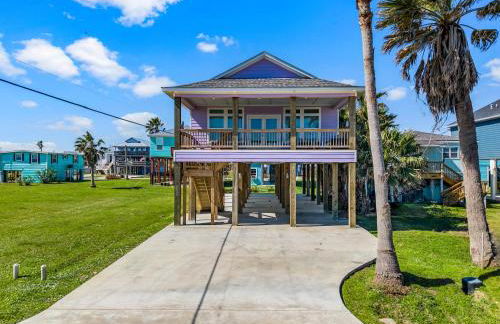 The Purple Pelican - Photo 30