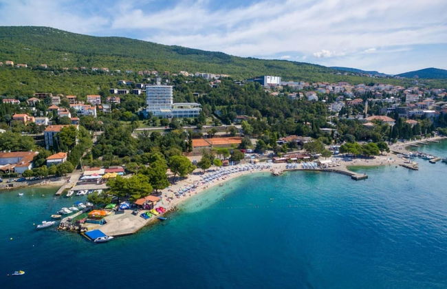 Charming Home With Swimming Pool and Beautiful Covered Terrace - Foto 19