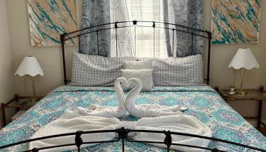 The Lambo Beach Cozy Retreat 2BR 2BA, Near UTMB & Cruise Port - Foto 2