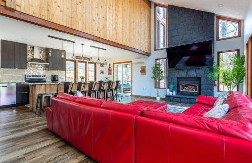 Modern Rustic Lodge! Game Room - Photo 75