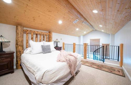 Bigfoots Alpine Retreat MH710By Powder Mtn Hot Tub - Photo 41