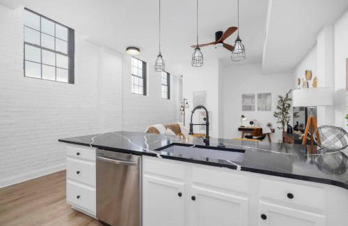 Stay in heart of Johnson City * Urban Loft * - Foto 2