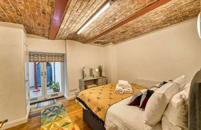 Host Stay The Basement on the Tything - Foto 4