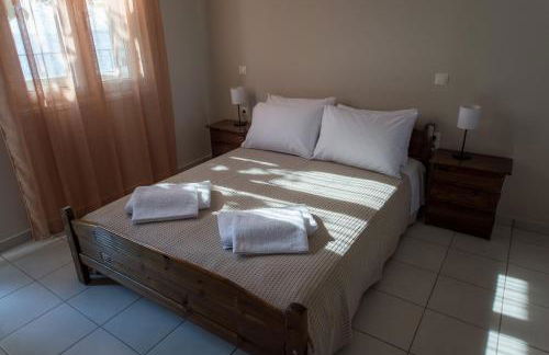 Nikolatos Apartments - Photo 7