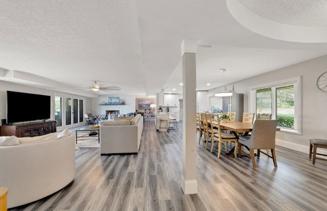 Beautiful Lake View Retreat Drivable To Theme Parks 3 Bedroom Home - Foto 13