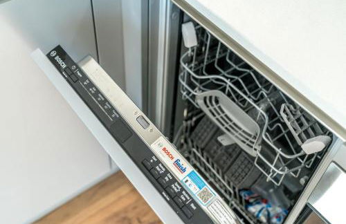 Skyvillion - London River Thames Top Floor Apartments by Woolwich Ferry, Mins to London ExCel, O2 Arena , London City Airport with Parking - Foto 41