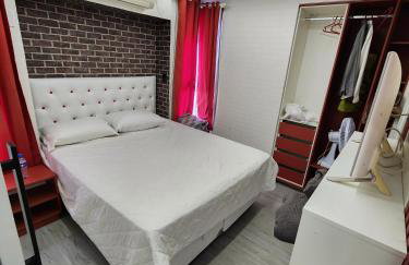 Lindo Flat temático - Asa Sul 913 apartamento - self checkin - garagem - Portaria 24h - Aeroporto - Rodoviária - Foto 11