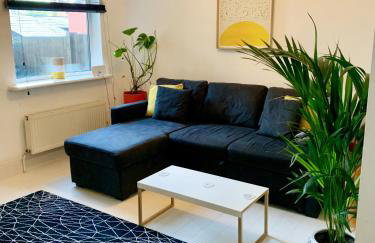 Stylish comfortable home with free parking - Foto 5
