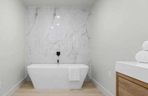 Modern Midtown - Photo 8