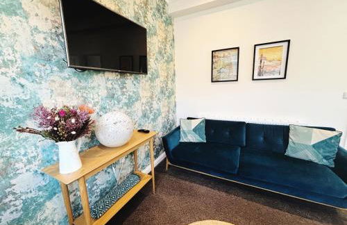 Potters Lodge - private parking & self check in - Foto 14