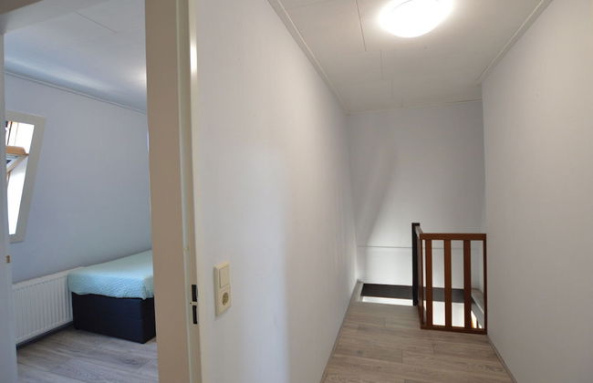 Lovely Holiday Home in Kaatsheuvel With Bubble Bath - Photo 7