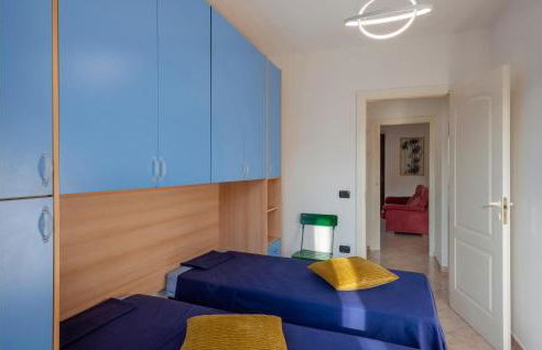 Lovely Apartment In San Costanzo - Foto 15