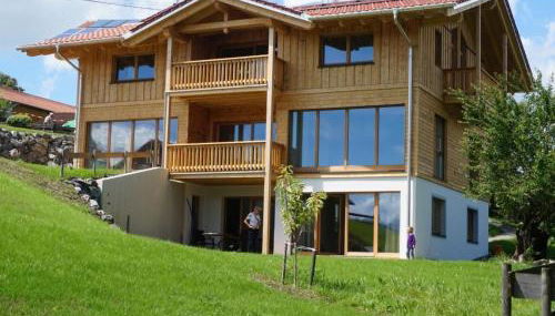 Apartment Chalet mit Blick auf das Wasser by Interhome - Foto 2