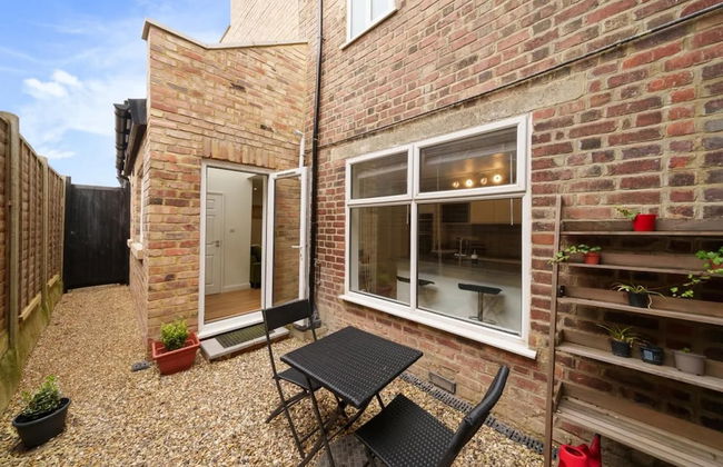 Charming Spacious 2-bed Apartment in London - Foto 16