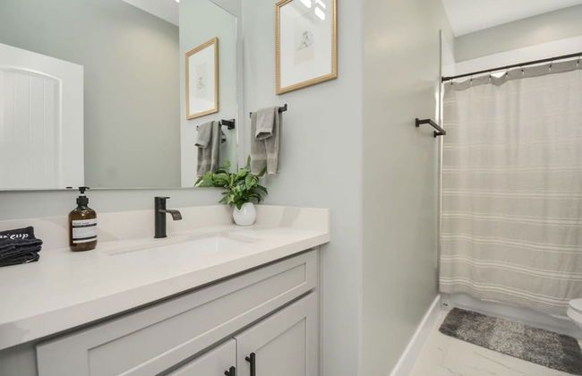 Paradise Palace Best Rooftop in HTX w Hot Tub - Foto 37