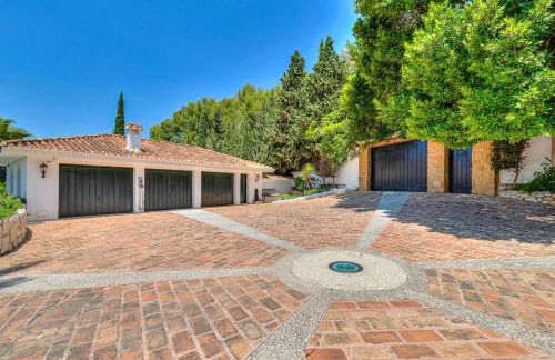 LYX HOMES Villa in Mijas with private heated pool - Photo 25