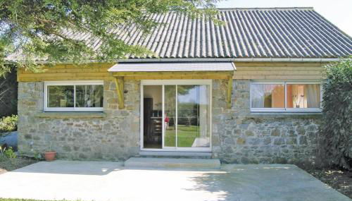 1 Bedroom Awesome Home In Carolles - Foto 5