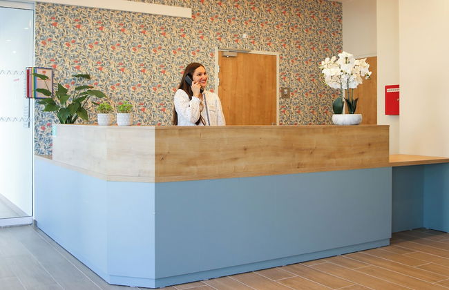 Zenitude Hôtel-Résidences Reims - Foto 2