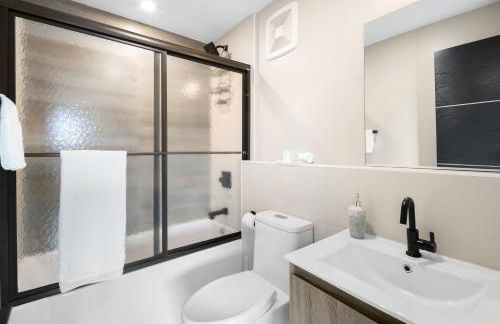 Brooklyn Bay Lofts - Modern Chic Rentals with Rooftop Terrace - Foto 59