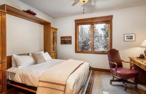 Family Home, Hot Tub, Suncadia Pool Access - Photo 18