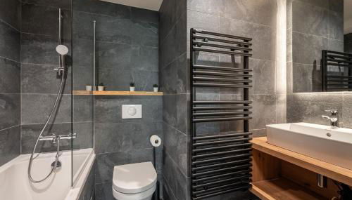 Apartment Tilia Champagny-en-Vanoise - by EMERALD STAY - Foto 4, towels, Shower