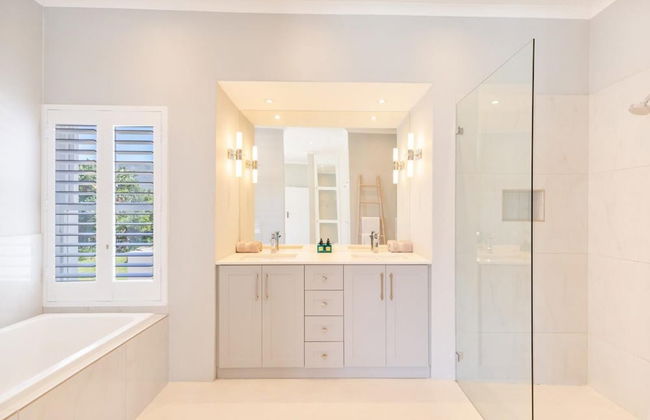 Sublime Five bed Property in Glorious Setting - Photo 23