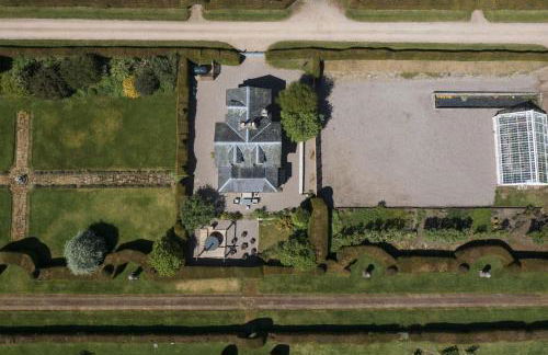 Garden Cottage - Photo 23