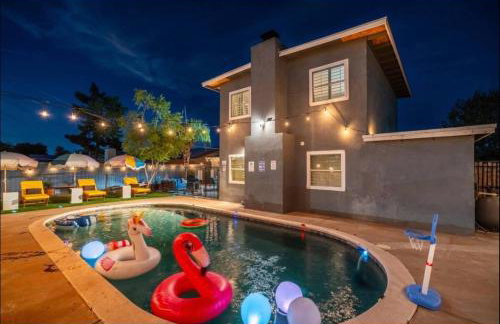 5BR with Pool & Backyard ParadiseSleeps 10 Guests - Foto 45